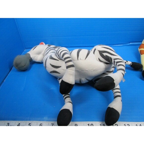 Madagascar Lot of 2 Melman Giraffe 14" & Marty Zebra 10" Plush Stuffed Animal - Picture 7 of 15